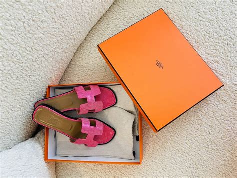 Shoe Spotlight: Hermes Oran Sandal 